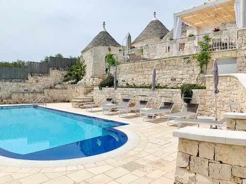 Trullo with swimming Pool in Puglia - Alberobello