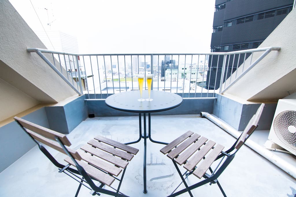 Have a sunset drink or breakfast on the balcony :)