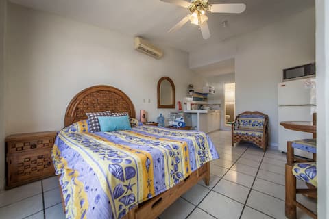 The best option in cabo for the single traveler.