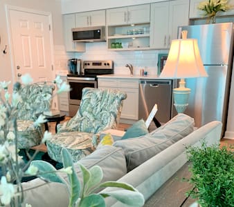 30A Beach Studio - very close to the beach!