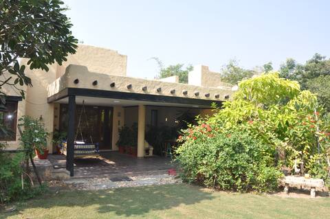 Frangipani Retreat
-a two bedroom villa