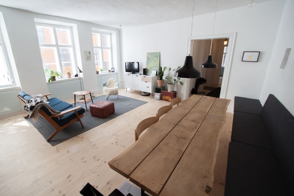 Living room / Kitchen