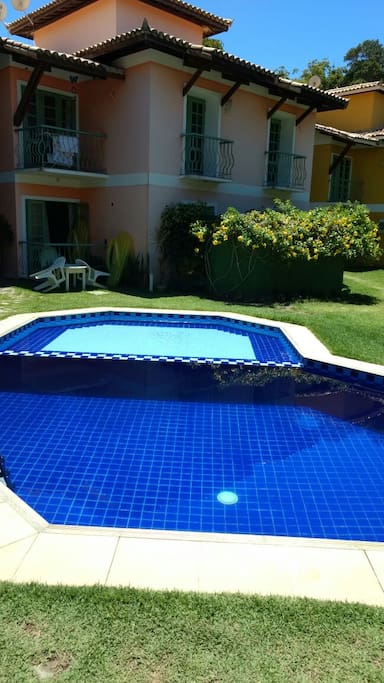 Vista piscina duas profundidades