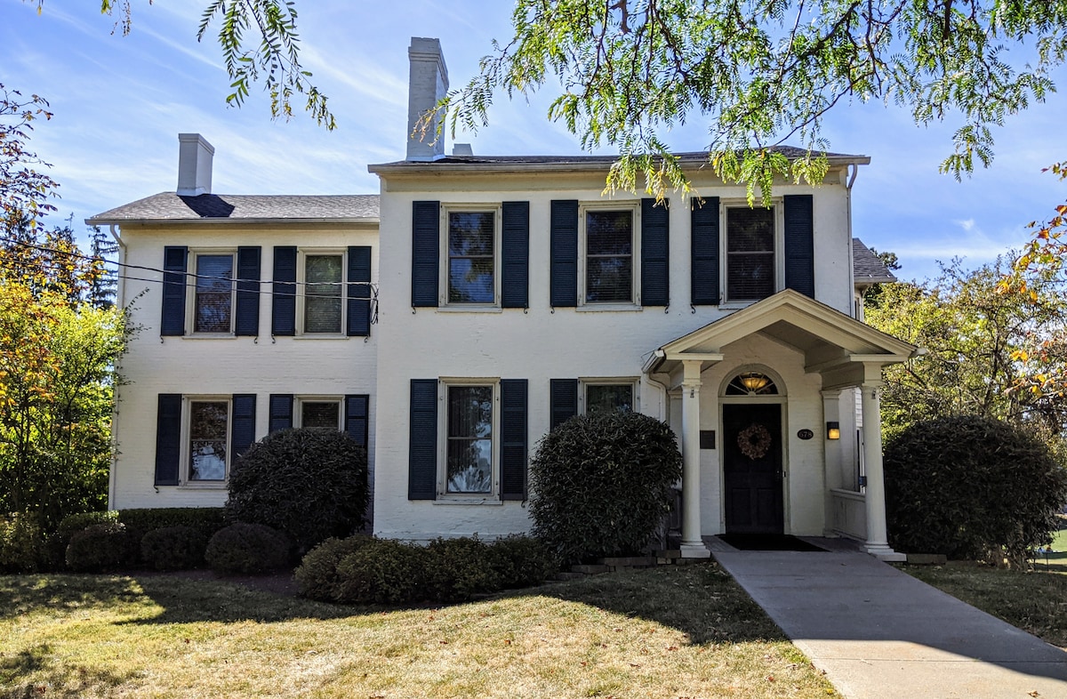 Lakeview Guest House