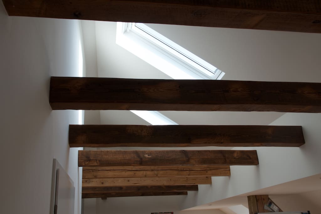 Look at the ceiling of the living room.