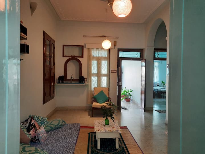 Sincerity 2BHK Apartment in White Town, 45 personnes Appartements à