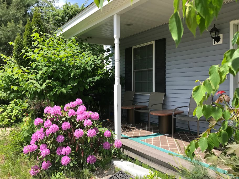 The Front Porch for People Watching