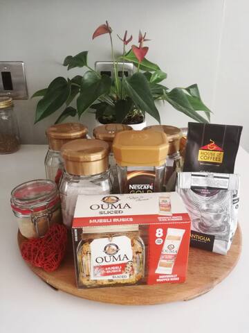 Tranquility in the city gallery image 3