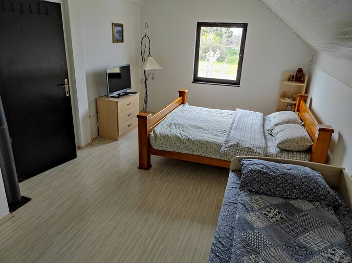 Chumba cha kwanza cha kulala