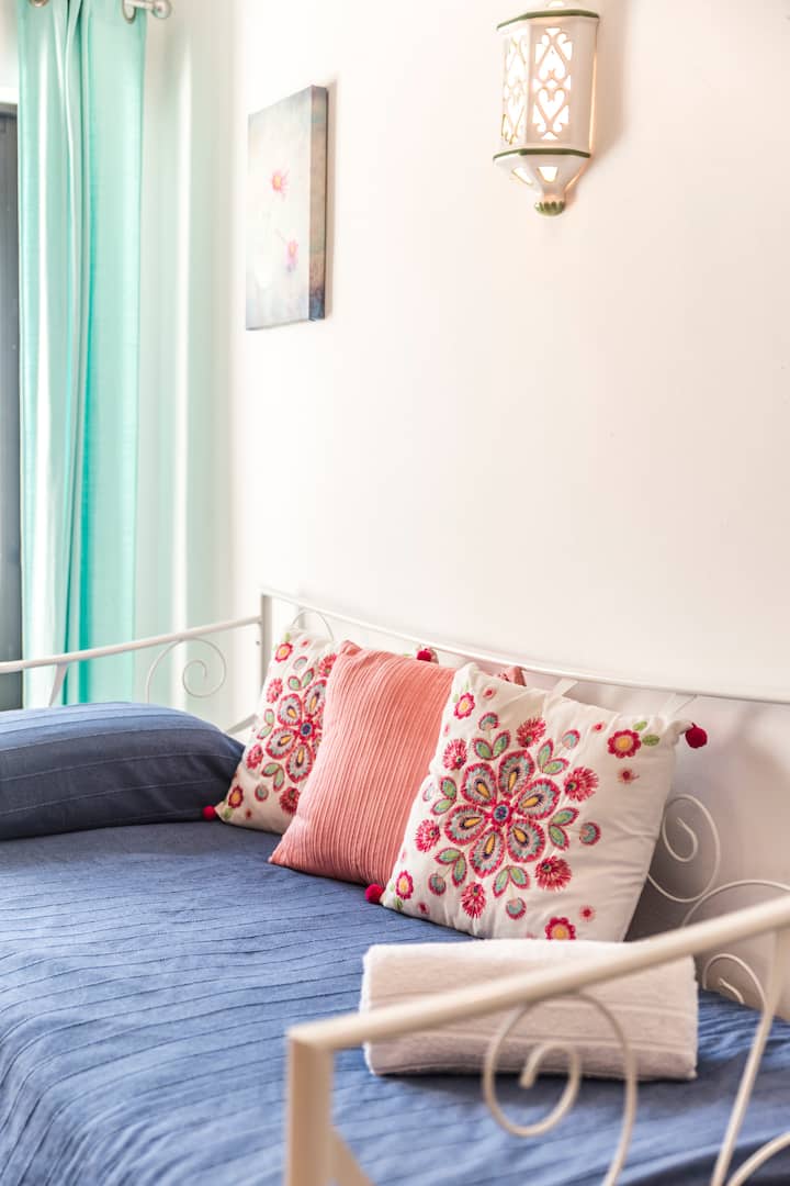 غرفة النوم 2