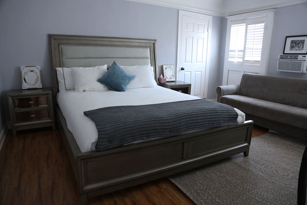 Second Room