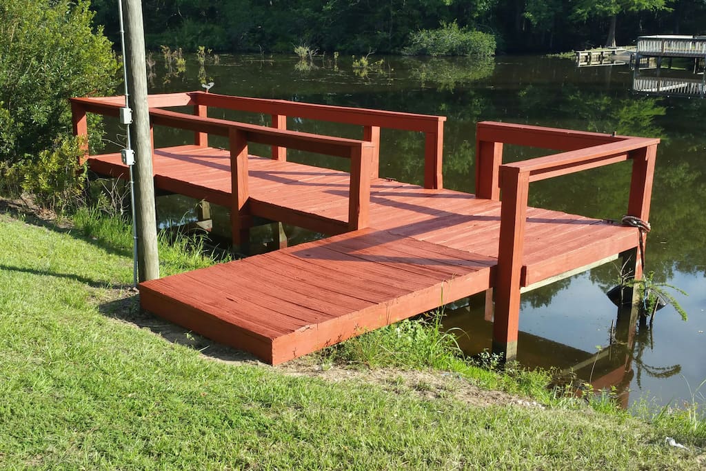 dock with outlet and light for night fishing.
