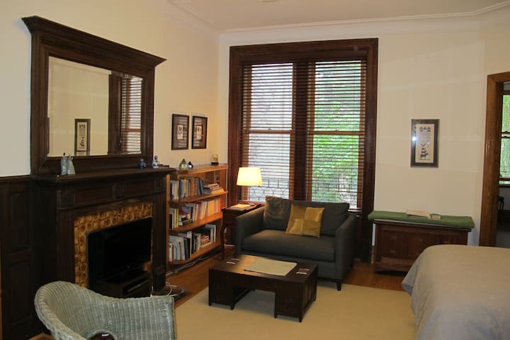 1892 Brownstone on Landmarked Block
