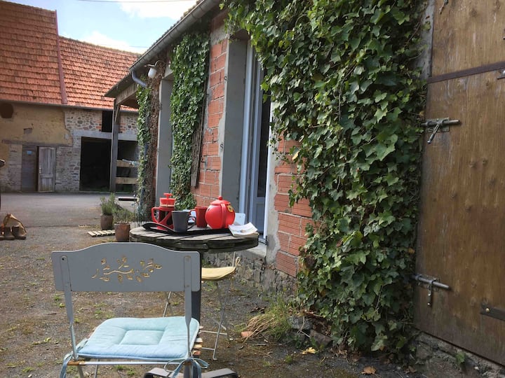 Marchésieux Vacation Rentals & Homes - Normandy, France | Airbnb