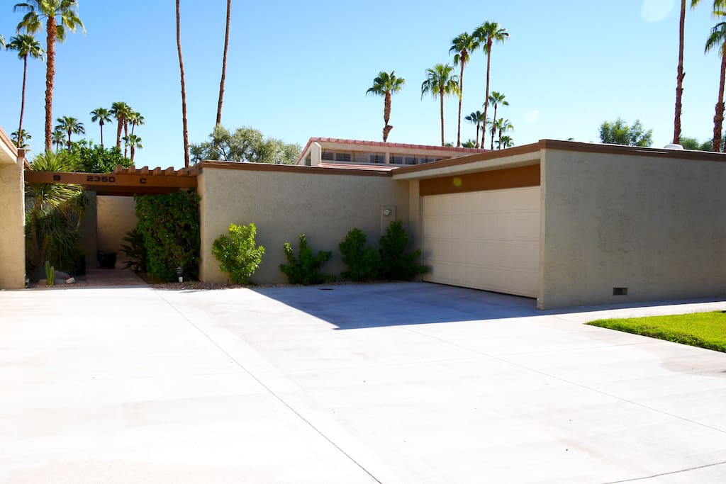 Two car garage, private gated community