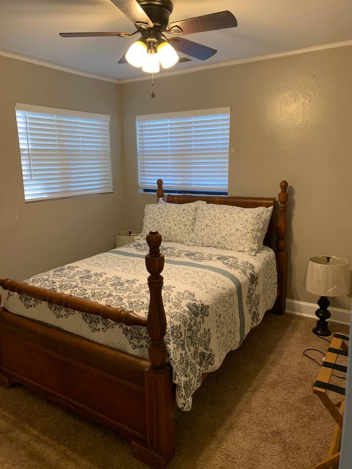 Bedroom #2 Full size bed