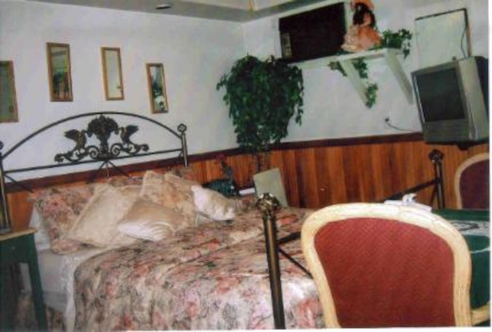 queen sized bed