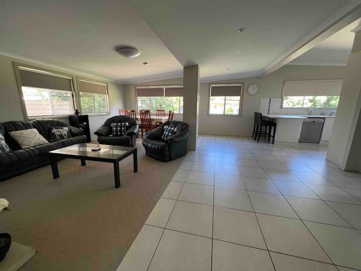 Goondiwindi Holiday Rentals & Homes Queensland, Australia Airbnb