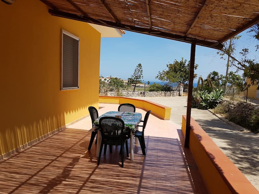 veranda