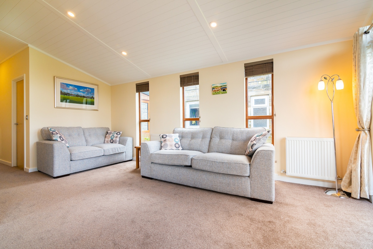 Top Airbnb: Dog friendly rural retreat, an ideal getaway. in Calderdale