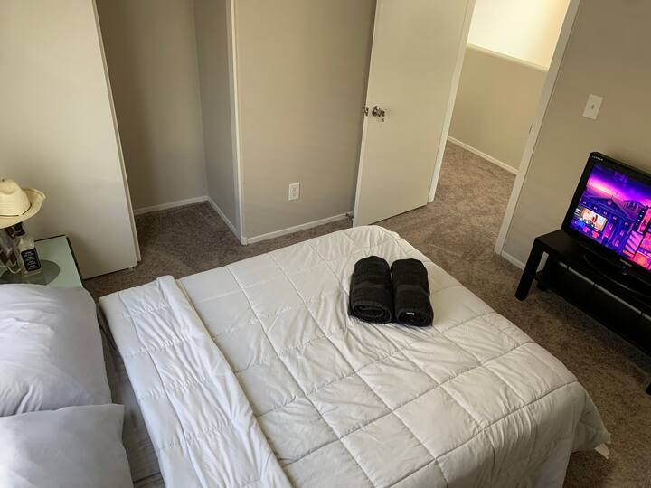 Nellis Air Force Base Vacation Rentals & Homes Nevada, United States