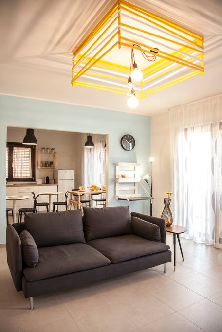 Il nostro open space con sala relax e sala colazione