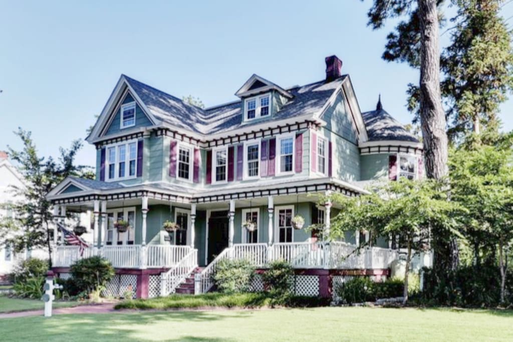 The Harbor House