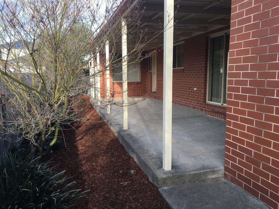 Court yard with pergola