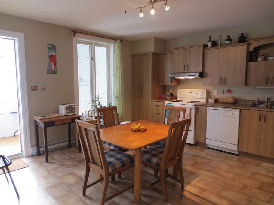 Cuisine lumineuse le matin