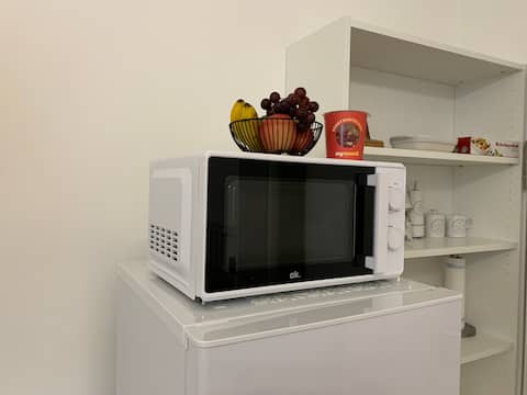 Successful Airbnb property: Beautiful and good located studio in Munich in Munich
