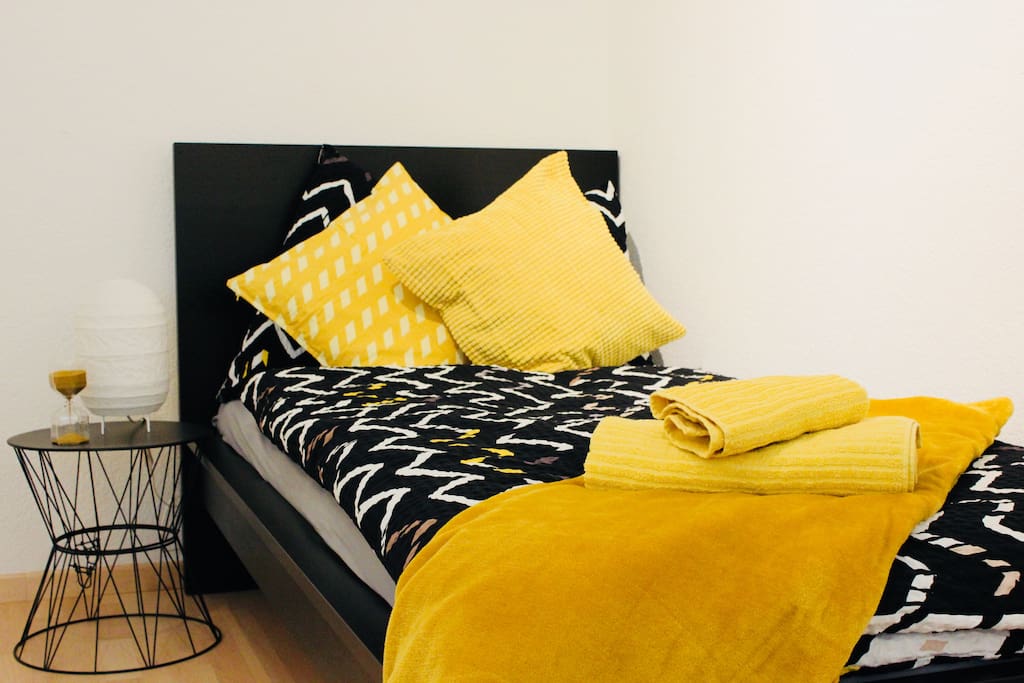 privat single room (yellow)