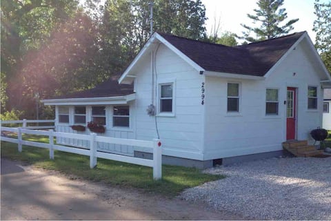 Lake cabin Across from  Big Platte