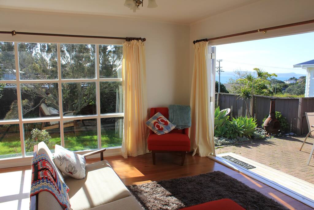 Indoor outdoor flow with sun and views