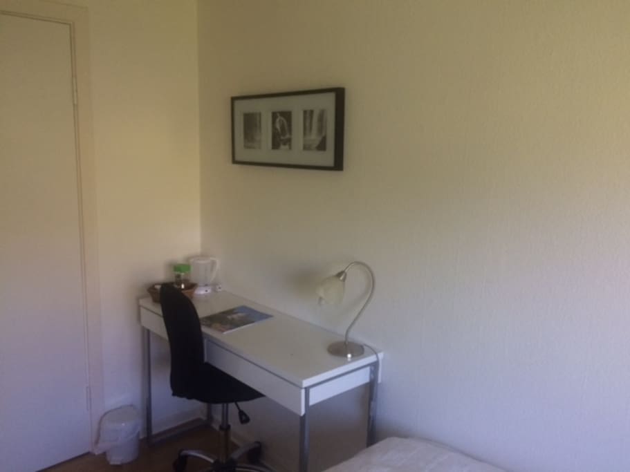 desk