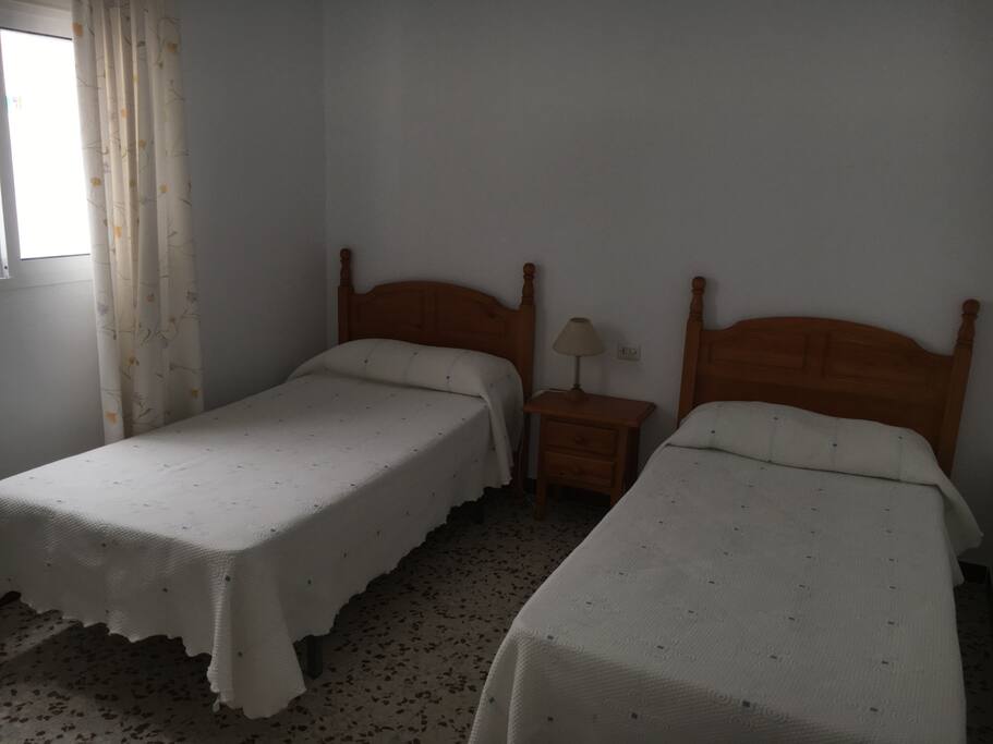 Habitación con camas individuales 1