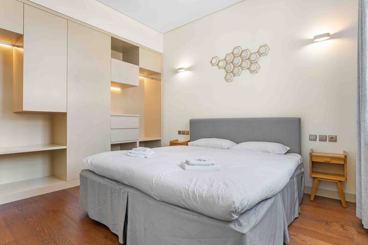 TimeOut Market 2 bedroom apartment gallery image 4