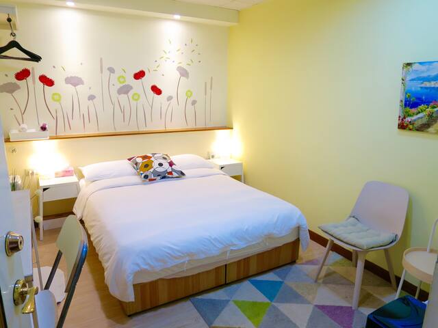 Flower Blossom Room