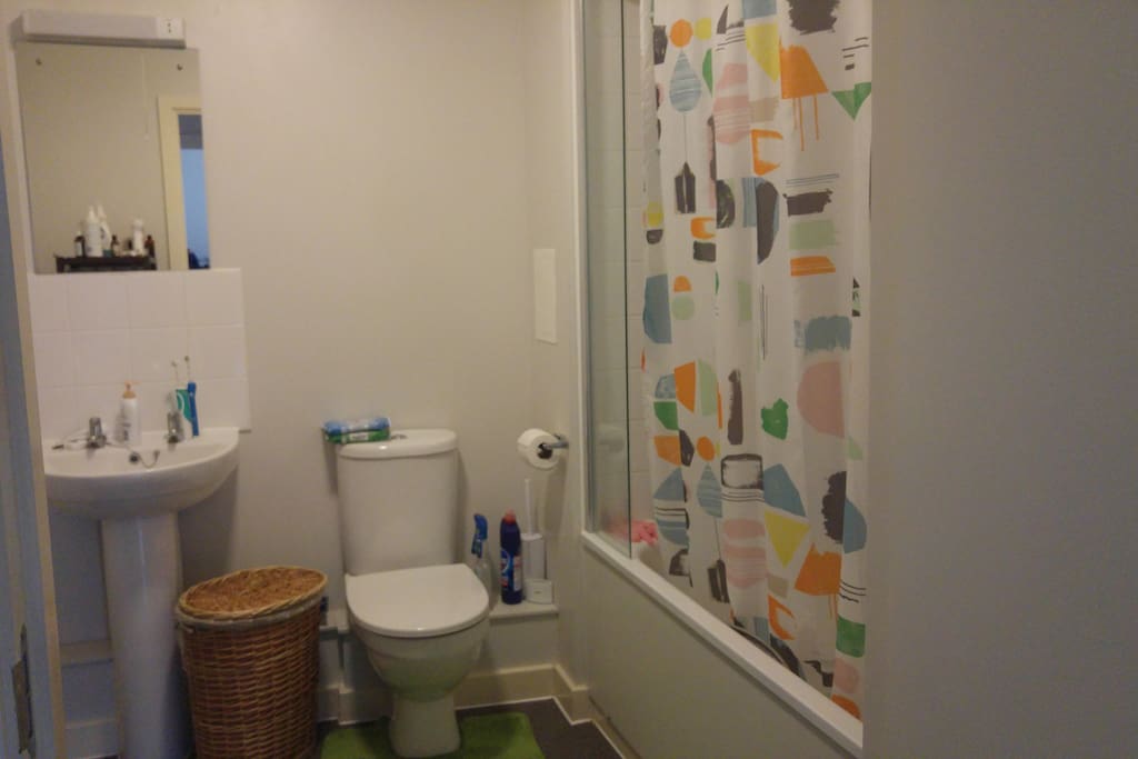 bathroom - basin sink, toilet and bath