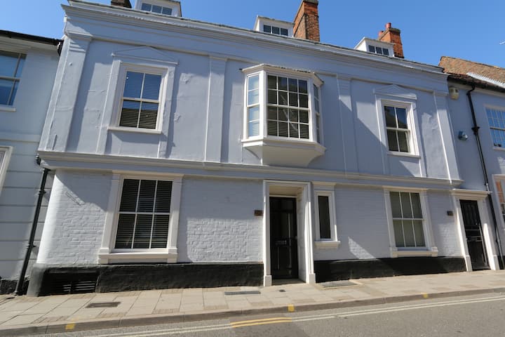 Luxury First Floor Apartment On Two Floors Apartments For Rent In Ipswich Suffolk United Kingdom