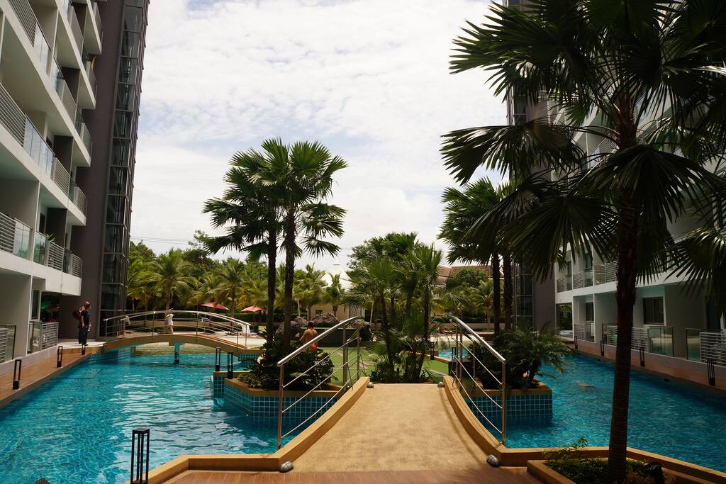 Pool 2