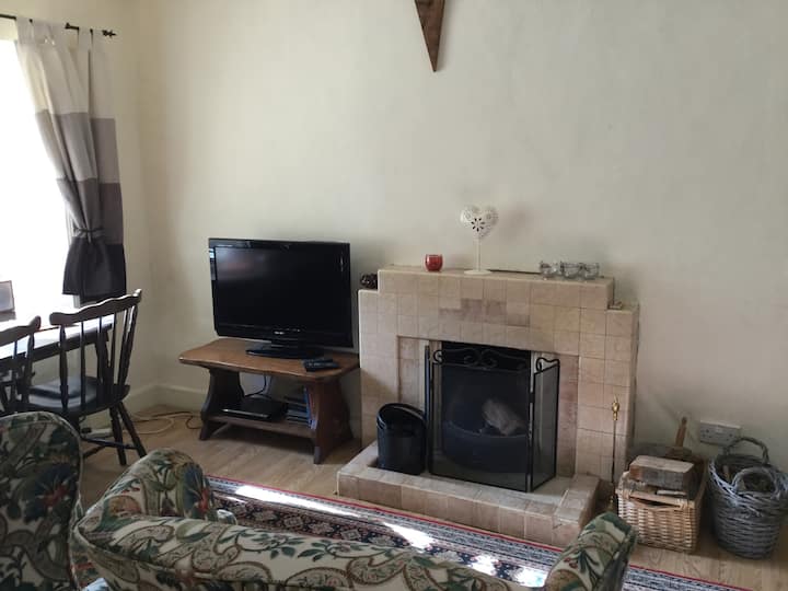Leeside Self Catering Cottage - Askrigg