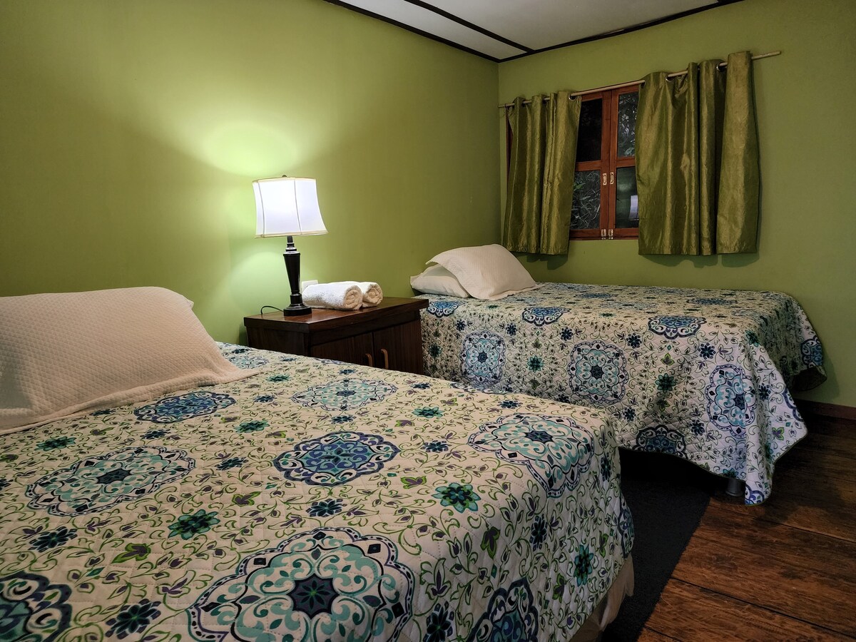 საძინებელი 1