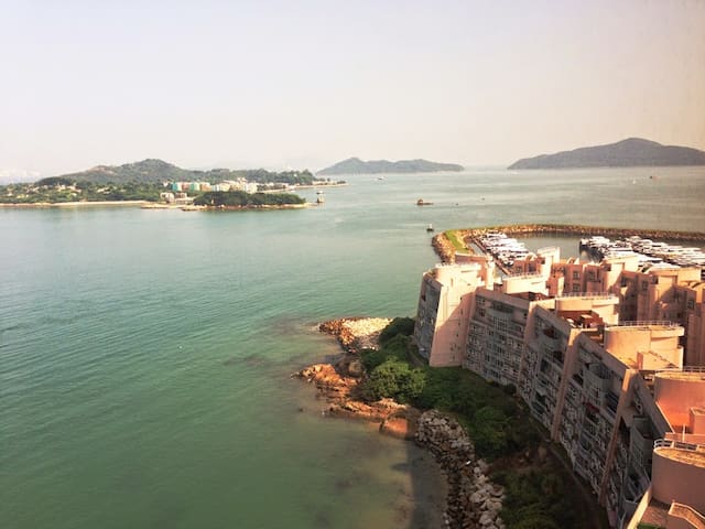 Cosy 1 bedroom seaview apartment