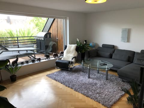 Popular Airbnb listing: Apartment in Maxvorstadt with large balcony in Augustenstraße