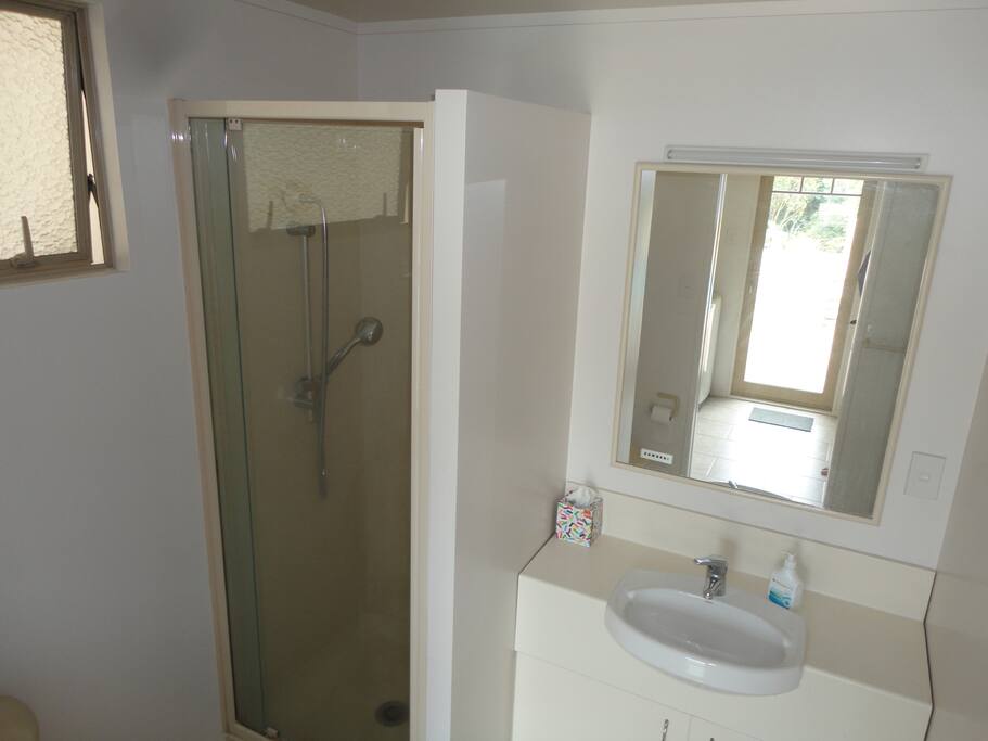 Ensuite