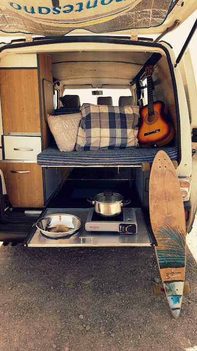 outdoor kitchen