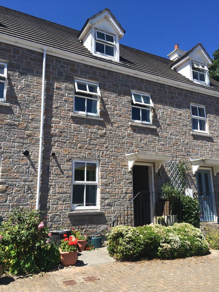 Town house Truro Guest suites for Rent in Truro, England, United