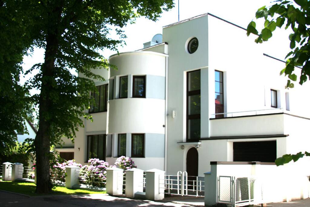 Acacia Villa