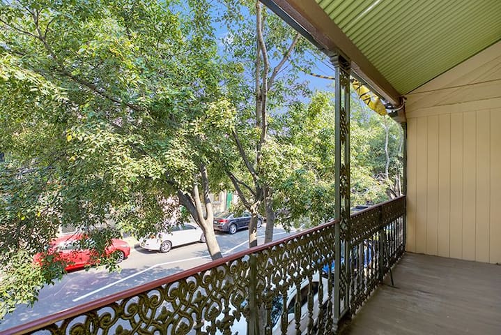 Heritage City Terrace, The Rocks