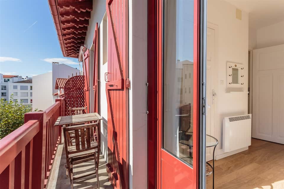 Sitemapcdatahttpsshopinf Inetcomsaint Jean De Luz Airbnb